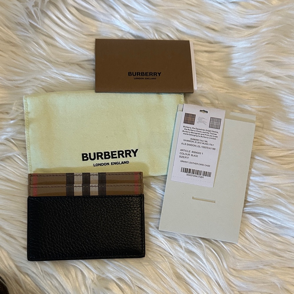 Authentic Unisex Burberry Black and Brown Card Holder